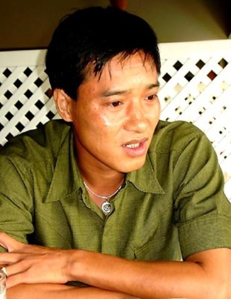 Đến năm 1994, Hồng Sơn bắt đầu khoác áo ĐTQG Việt Nam và bước đầu giành được những thành công.